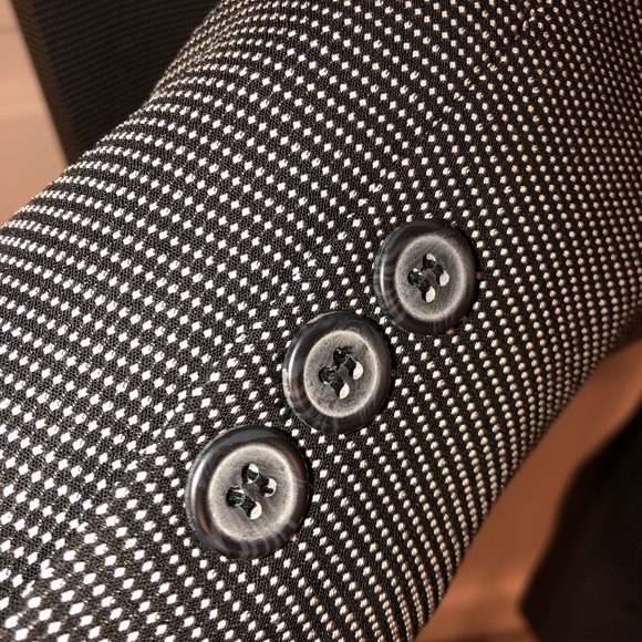 UNIFORM John Paul Richard women’s two piece suit - Picture 4 of 8